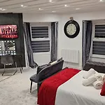 Victoria Loft - 1 Bedroom With Off Site Access * Bowness-on-Windermere