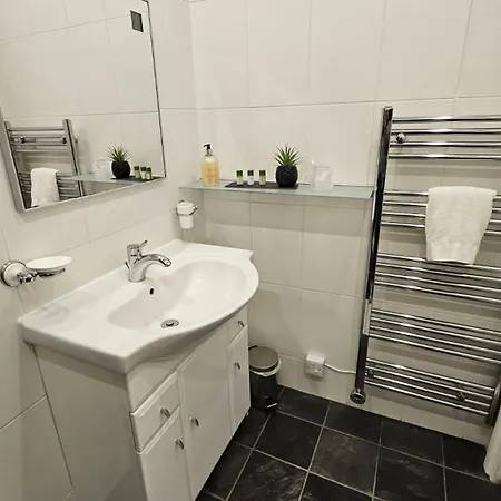 Victoria Loft Bowness-on-Windermere