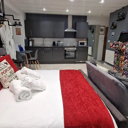 Victoria Loft