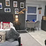 Victoria Loft - 1 Bedroom With Off Site Access * 鲍内斯温德米尔